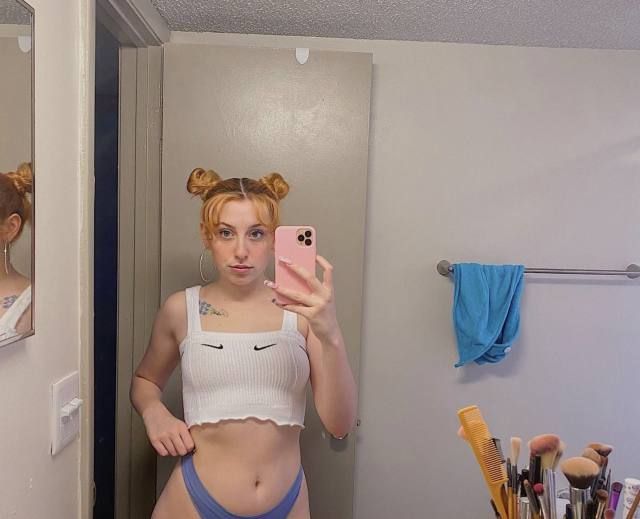 I Can give full satisfaction Girlfriend Experience (GFE). Mistress . with Toys Massage . Striptease Role-play . Deepthroat Or - Image 3